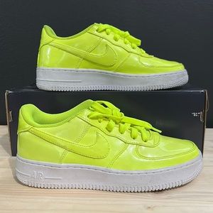 Nike Air Force 1 LV8 UV Volt 7Y